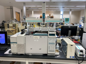 Agilent Technologies GC-MS 6890N GC – 5973 Quadrupole Mass Spectrometer ...